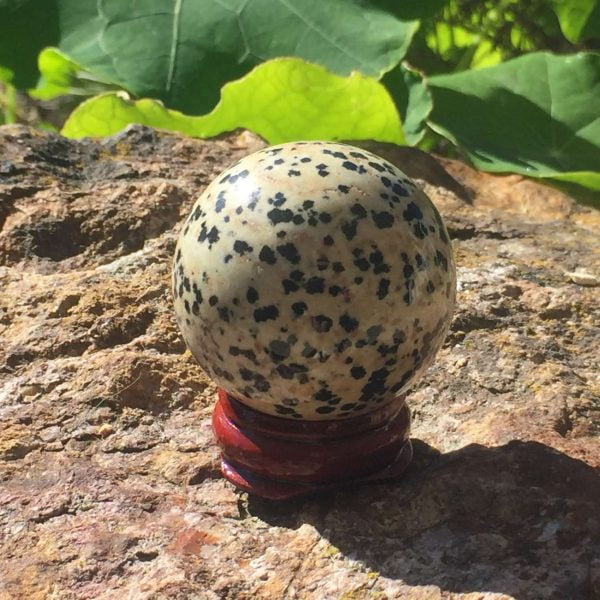 Dalmatian jasper sphere - Image 3