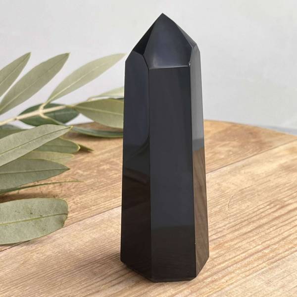 Obsidian tower