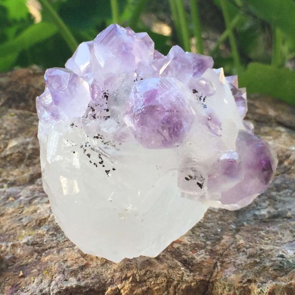 Amethyst on calcite - Image 2