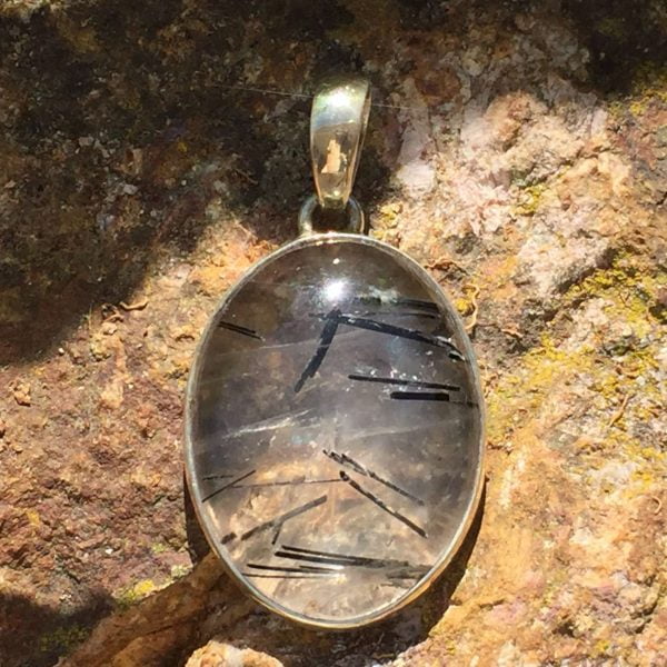 Tourmalated quartz pendant