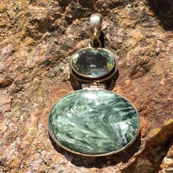 Seraphinite and lemon quartz pendant