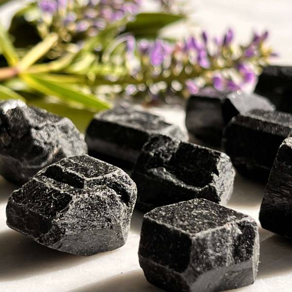 Black tourmaline - Image 4