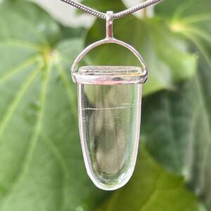 clear quartz pendant in solid silver