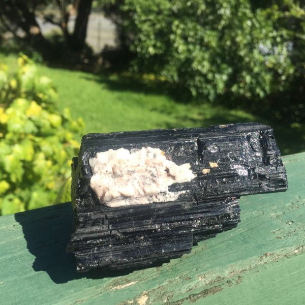 Black tourmaline - Image 2
