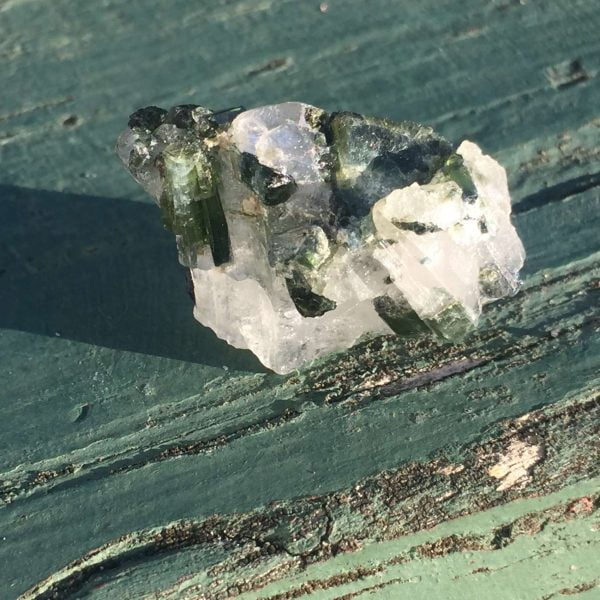 Green tourmaline in quartz - Image 2
