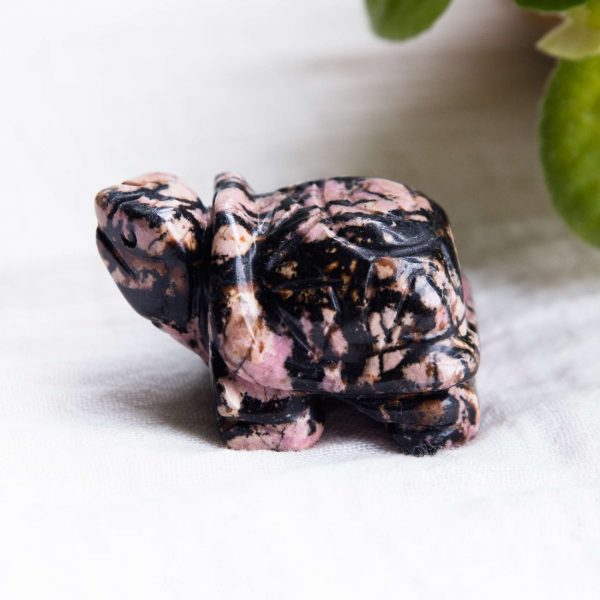 Rhodonite turtle - Image 2