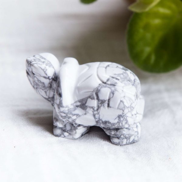 Howlite turtle - Image 4