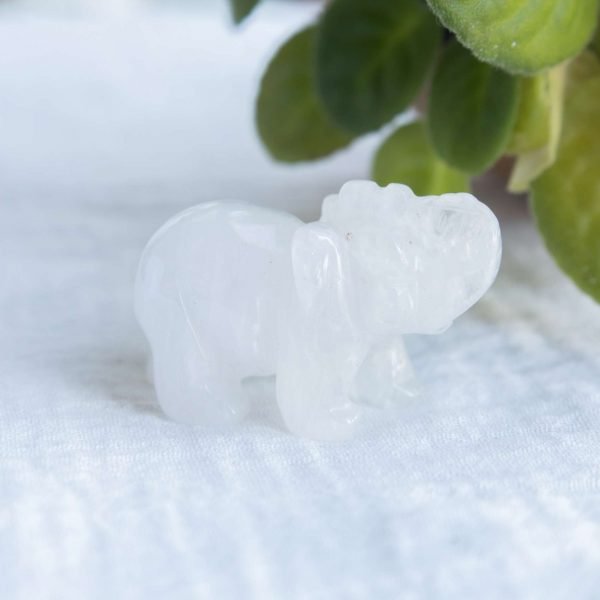 Snow quartz elephant