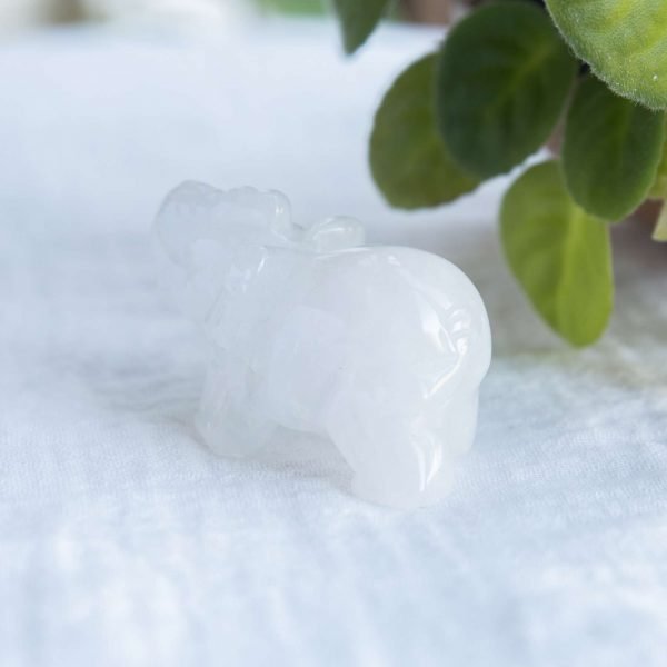 Snow quartz elephant - Image 4