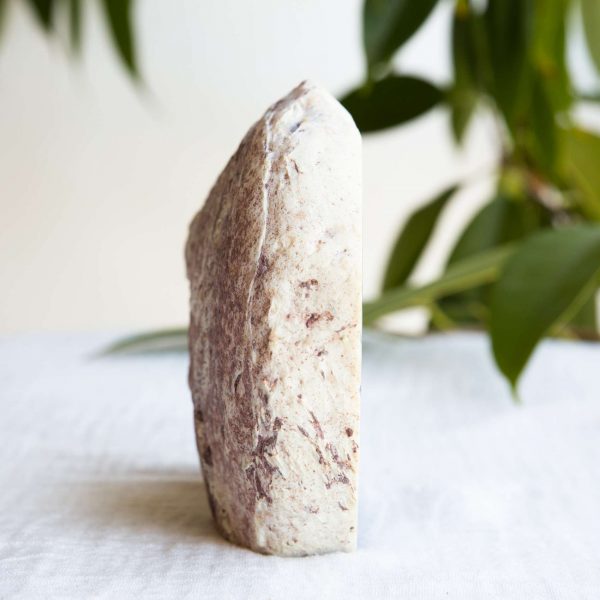Agate cut base half geode - Image 4