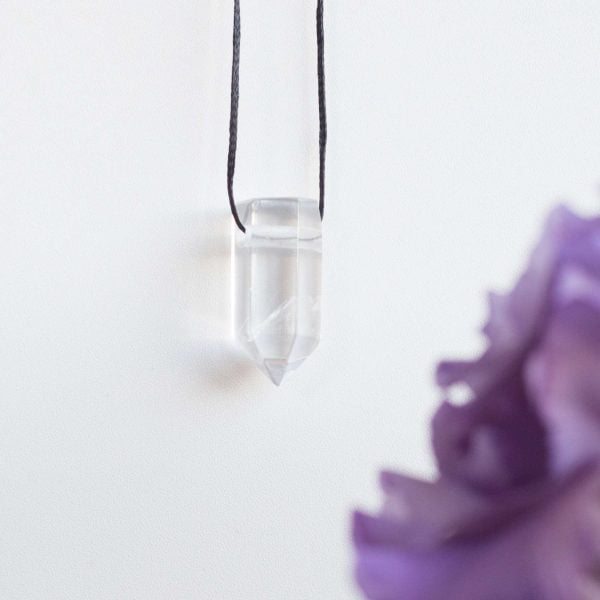 Quartz pendant