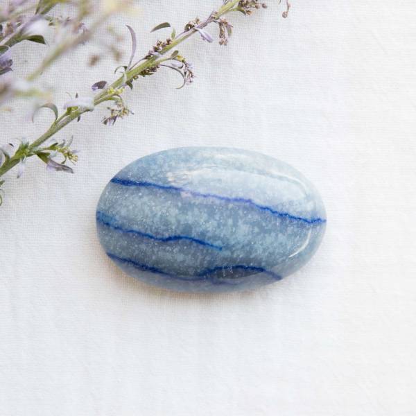 Blue quartz 'soapstone' - Image 2