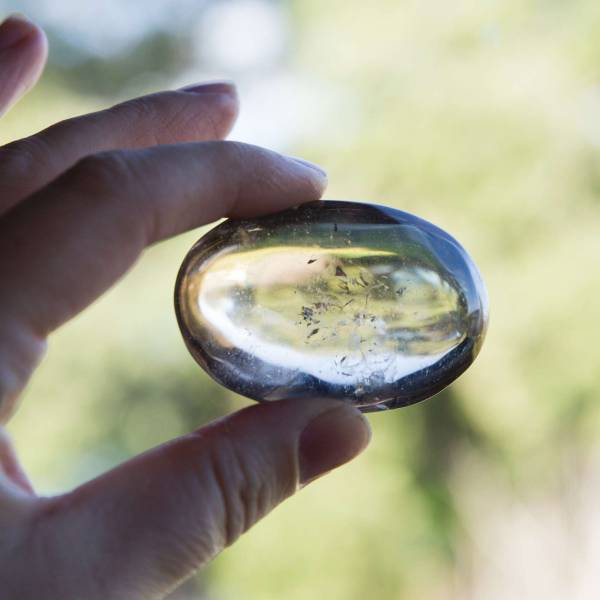 Smokey quartz 'soapstone' - Image 4