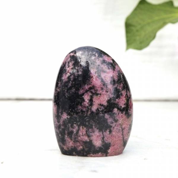 Rhodonite freeform - Image 4