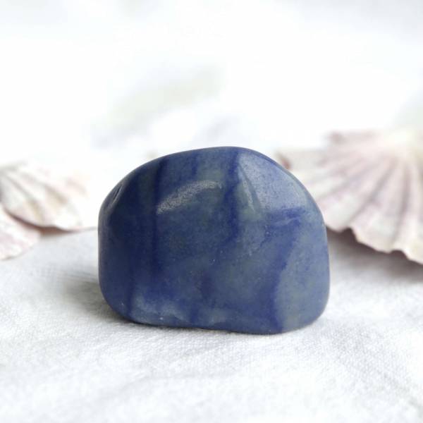 Blue quartz