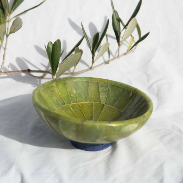 Serpentine and lapis lazuli bowl - Image 5