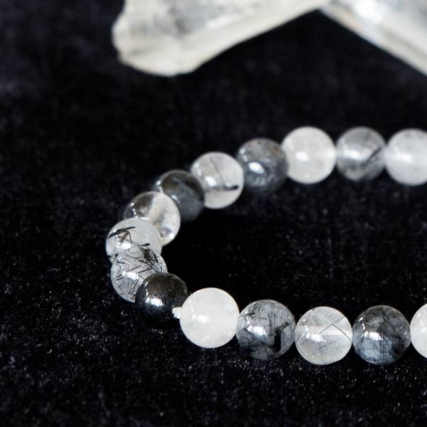 Tourmaline in quartz bracelet - Image 2