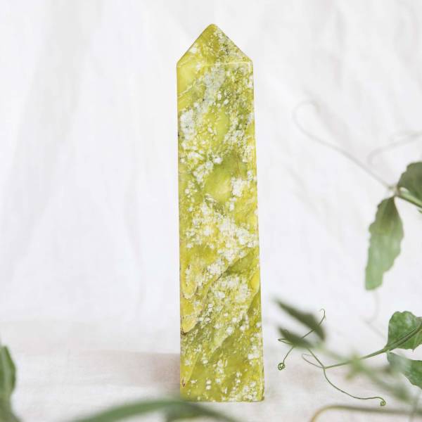 Serpentine obelisk - Image 3