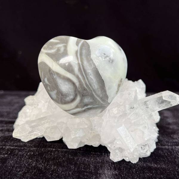 Shell jasper heart - Image 3