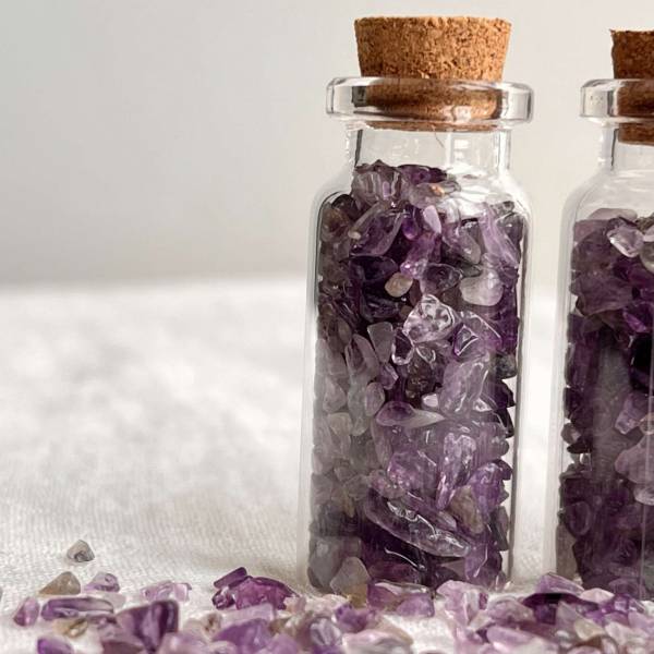 Amethyst gem bottle - Image 2