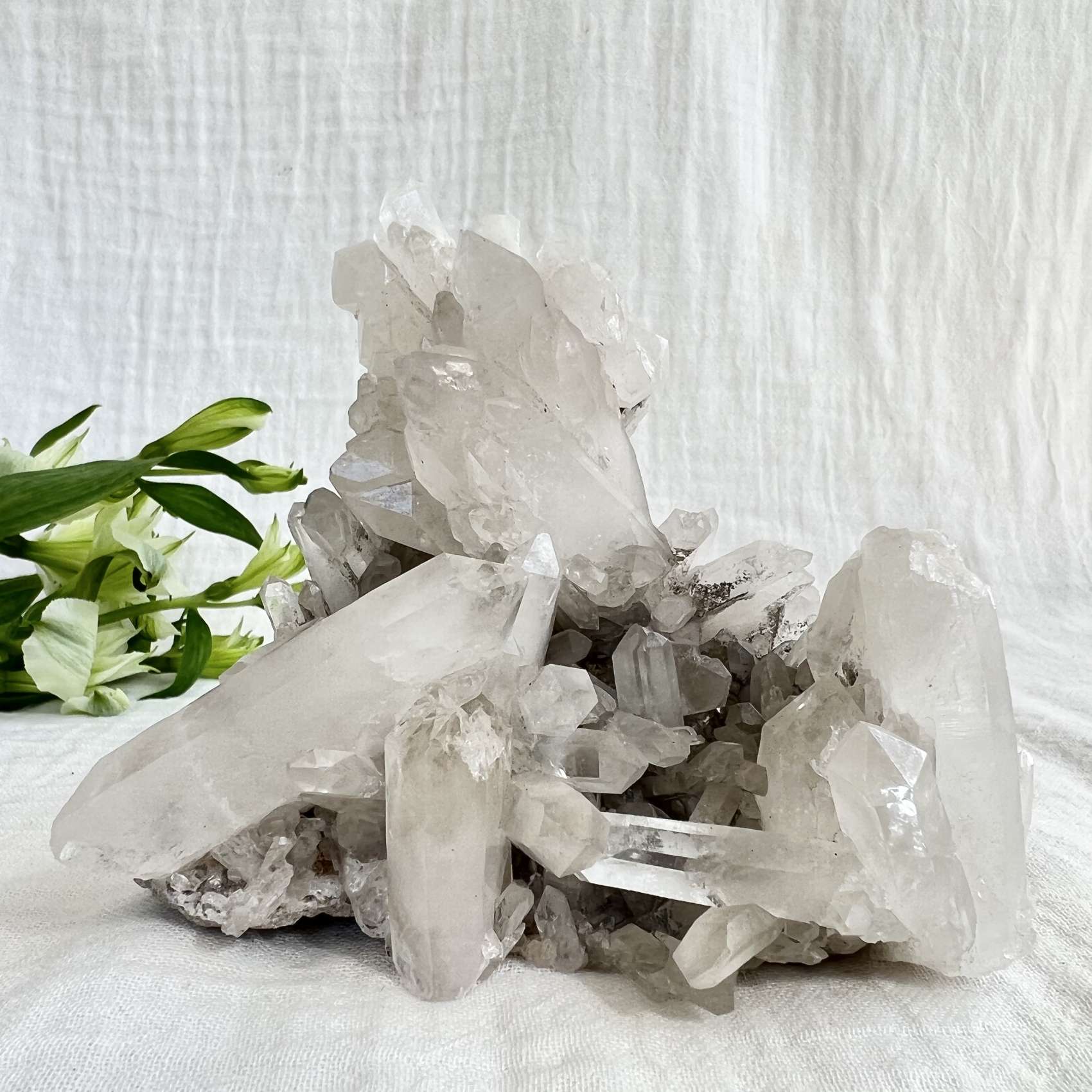 Quartz cluster