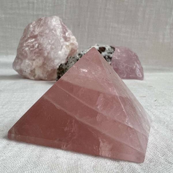 Rose quartz pyramid