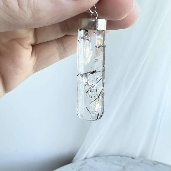 Tourmalated quartz pendant - Image 2