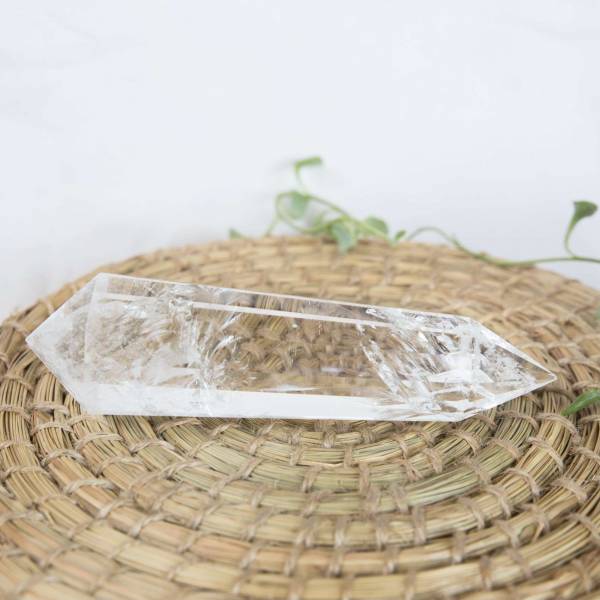 Quartz ‘vogel cut’ point - Image 4