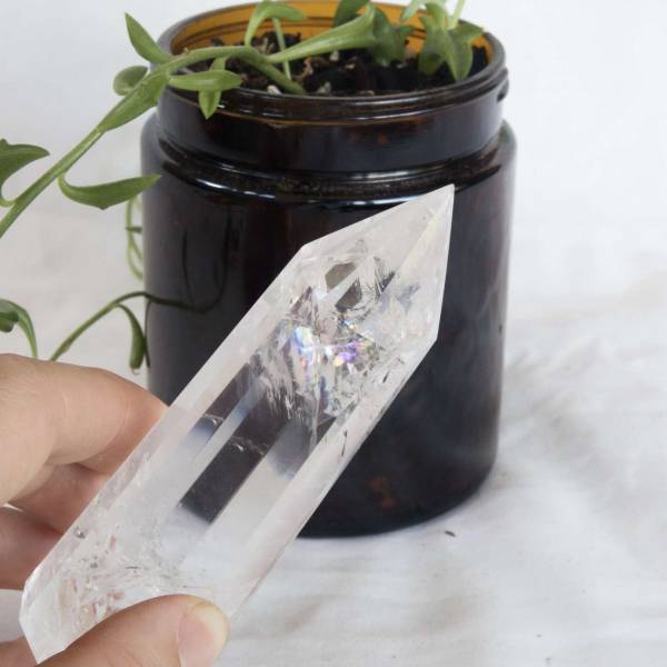 Quartz ‘vogel cut’ point - Image 6