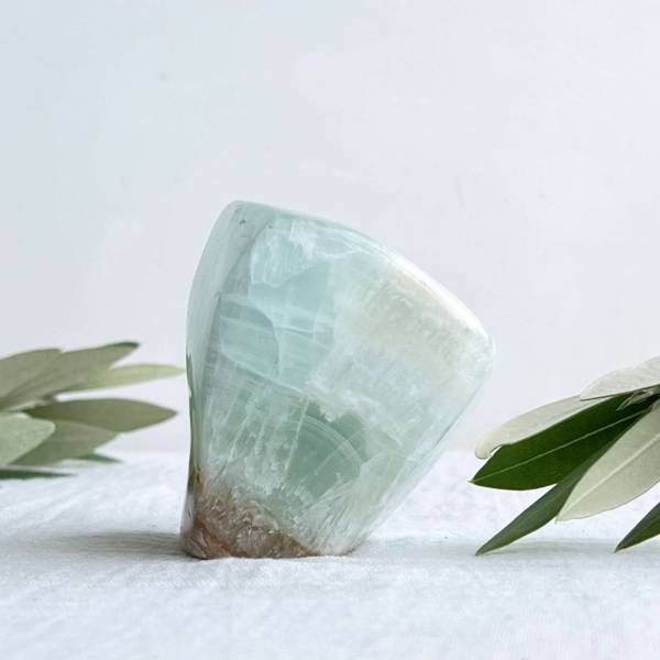 Caribbean calcite freeform - Image 2