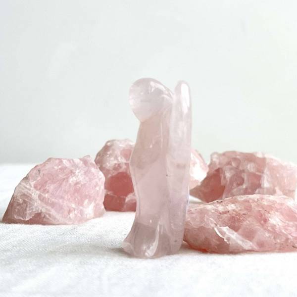 Rose quartz angel - Image 2