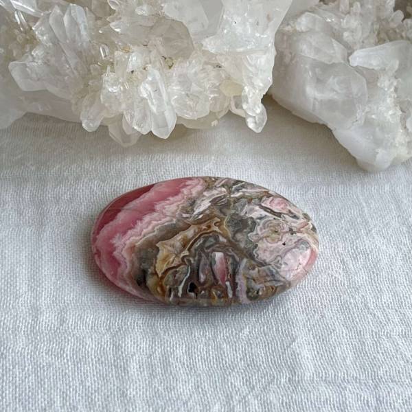 Rhodochrosite palmstone - Image 4