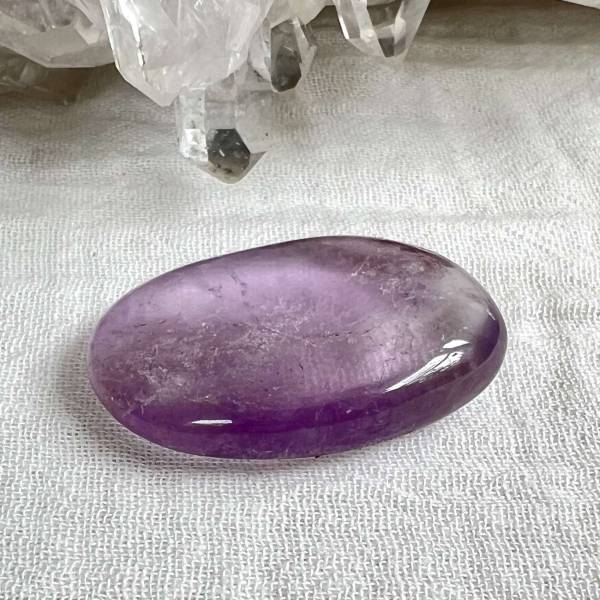 Amethyst palmstone