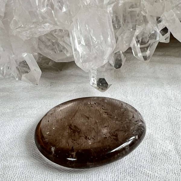 Smokey quartz palmstone - Image 2