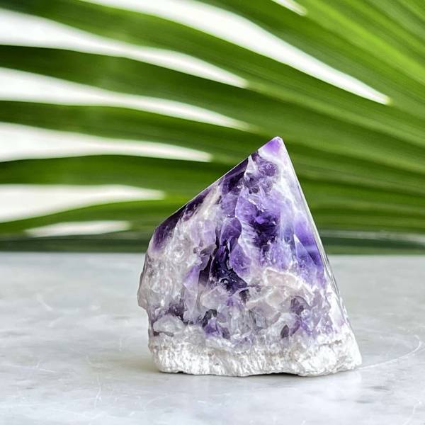 Chevron amethyst - part polished - Image 2