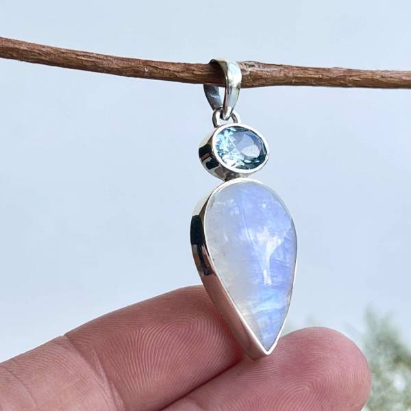 Moonstone and blue topaz pendant - Image 3