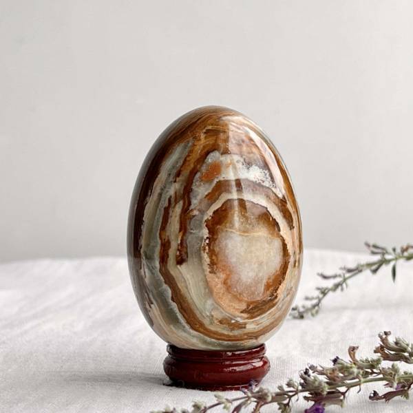 Banded calcite egg - Image 4