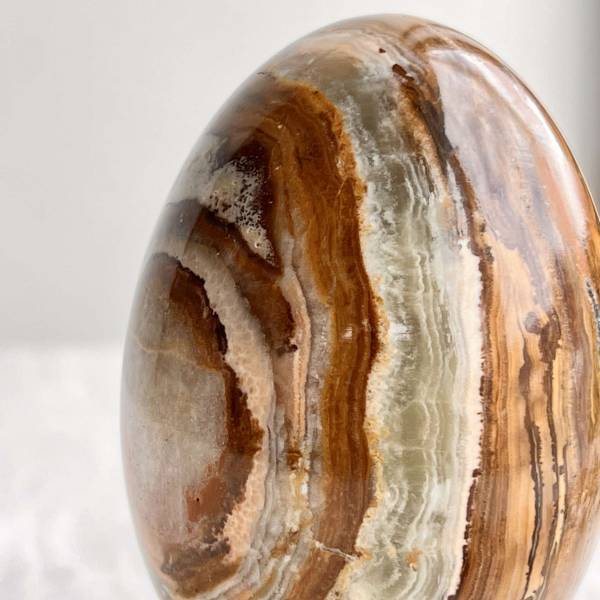 Banded calcite egg - Image 6