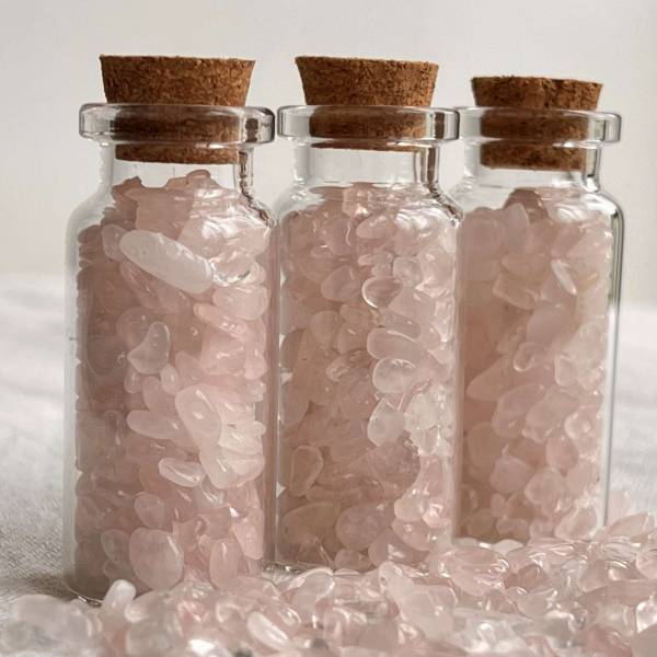 Rose quartz gem bottle - Image 2