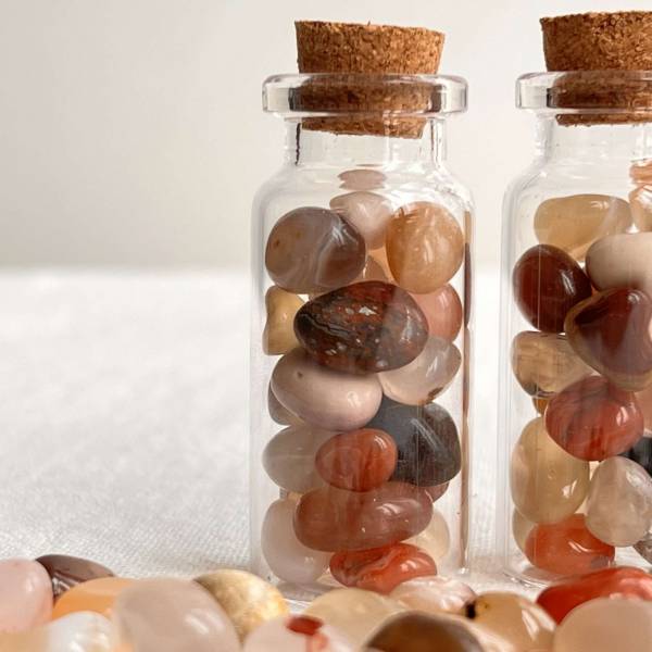 Mixed tumblestone gem bottle - Image 3