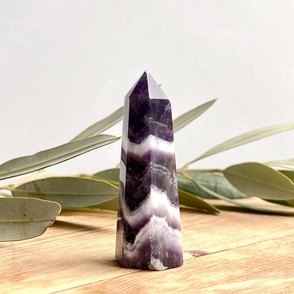 Chevron amethyst tower - Image 3