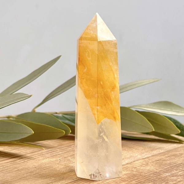 Golden quartz tower - Image 5