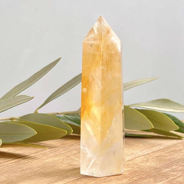 Golden quartz tower - Image 3