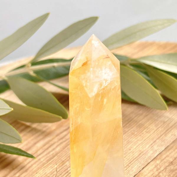 Golden quartz tower - Image 7