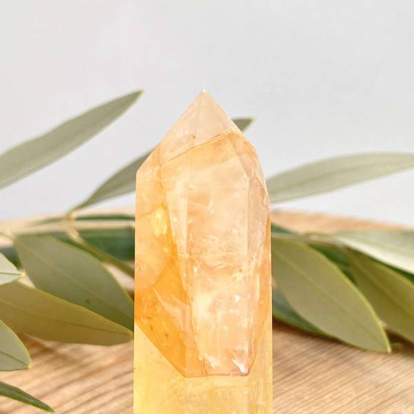 Golden quartz tower - Image 2