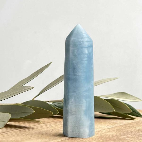 Aquamarine tower - Image 4