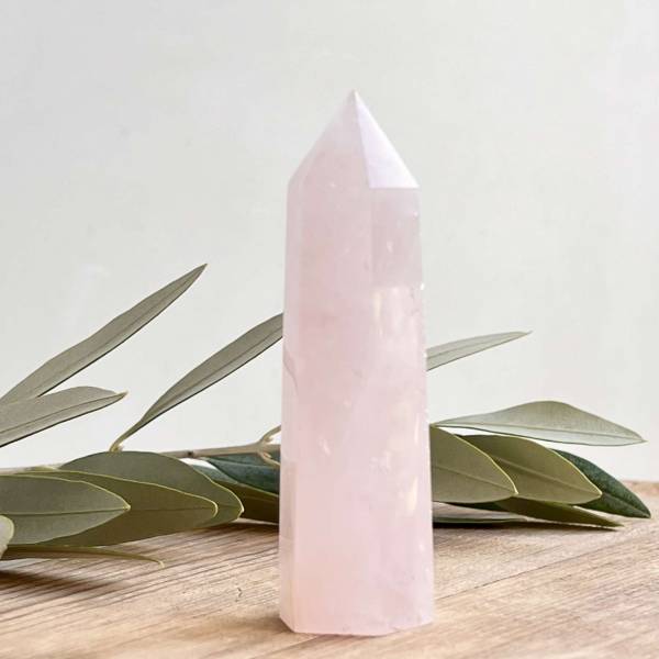 Rose quartz tower - Image 3