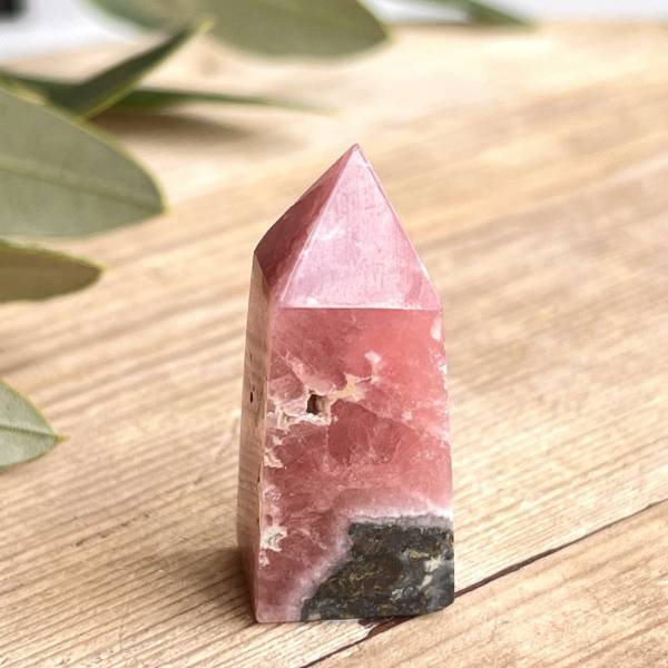 Rhodochrosite obelisk - Image 5