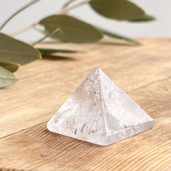 Quartz pyramid - Image 4