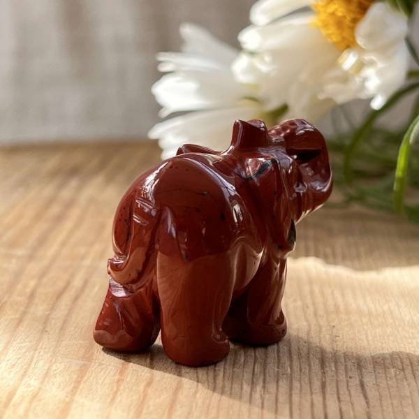 Red jasper elephant - Image 3